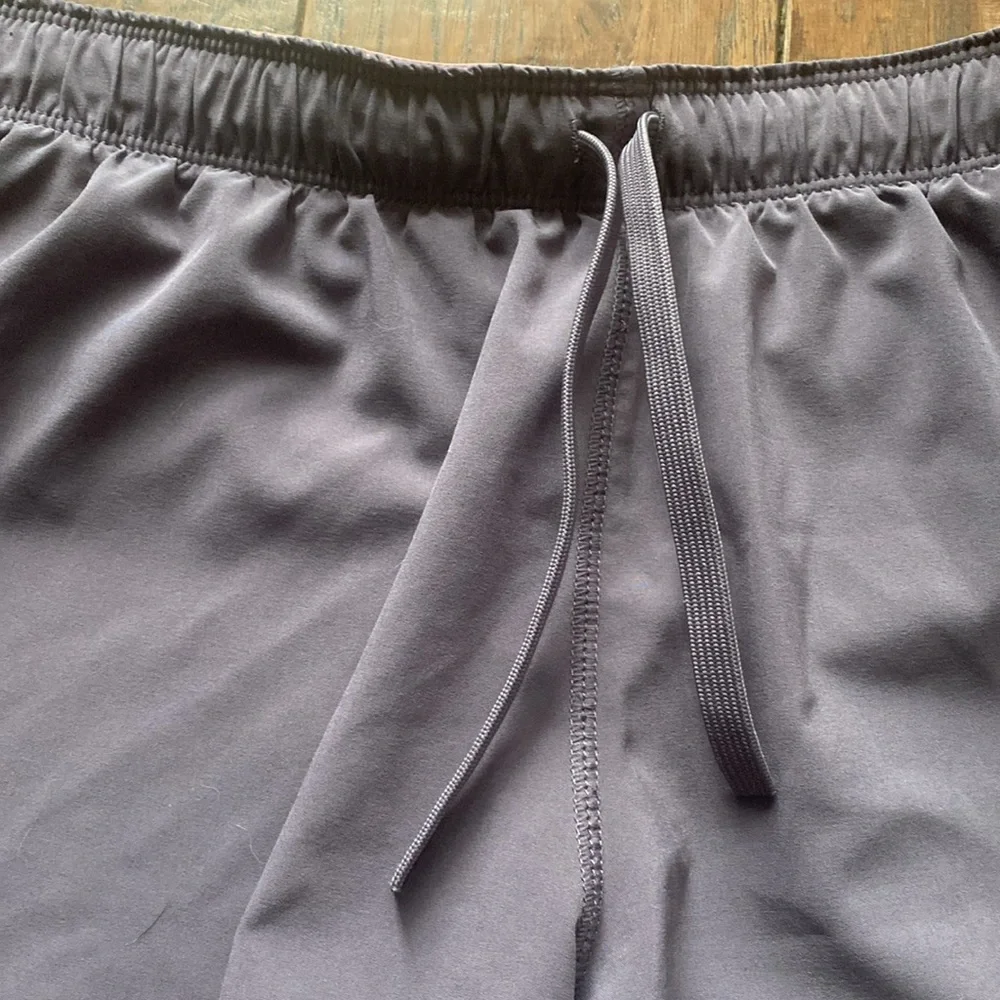Nike Shorts *Purple* Size Medium - Picture 3 of 7